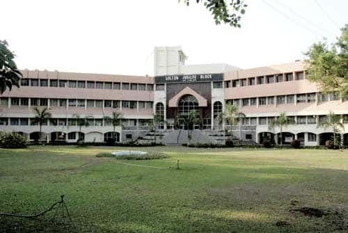 Armed Forces Medical College (AFMC), Pune