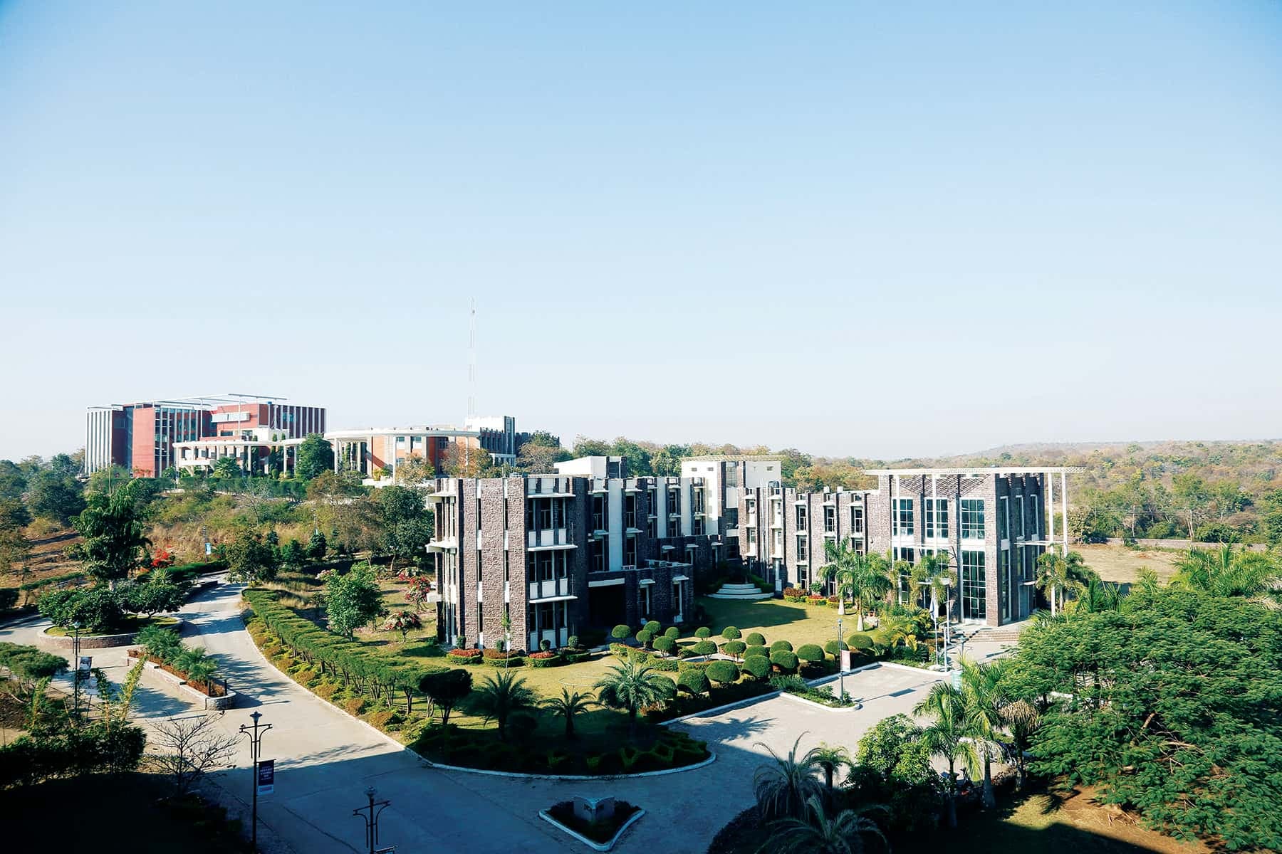 JLU Campus Photo 8