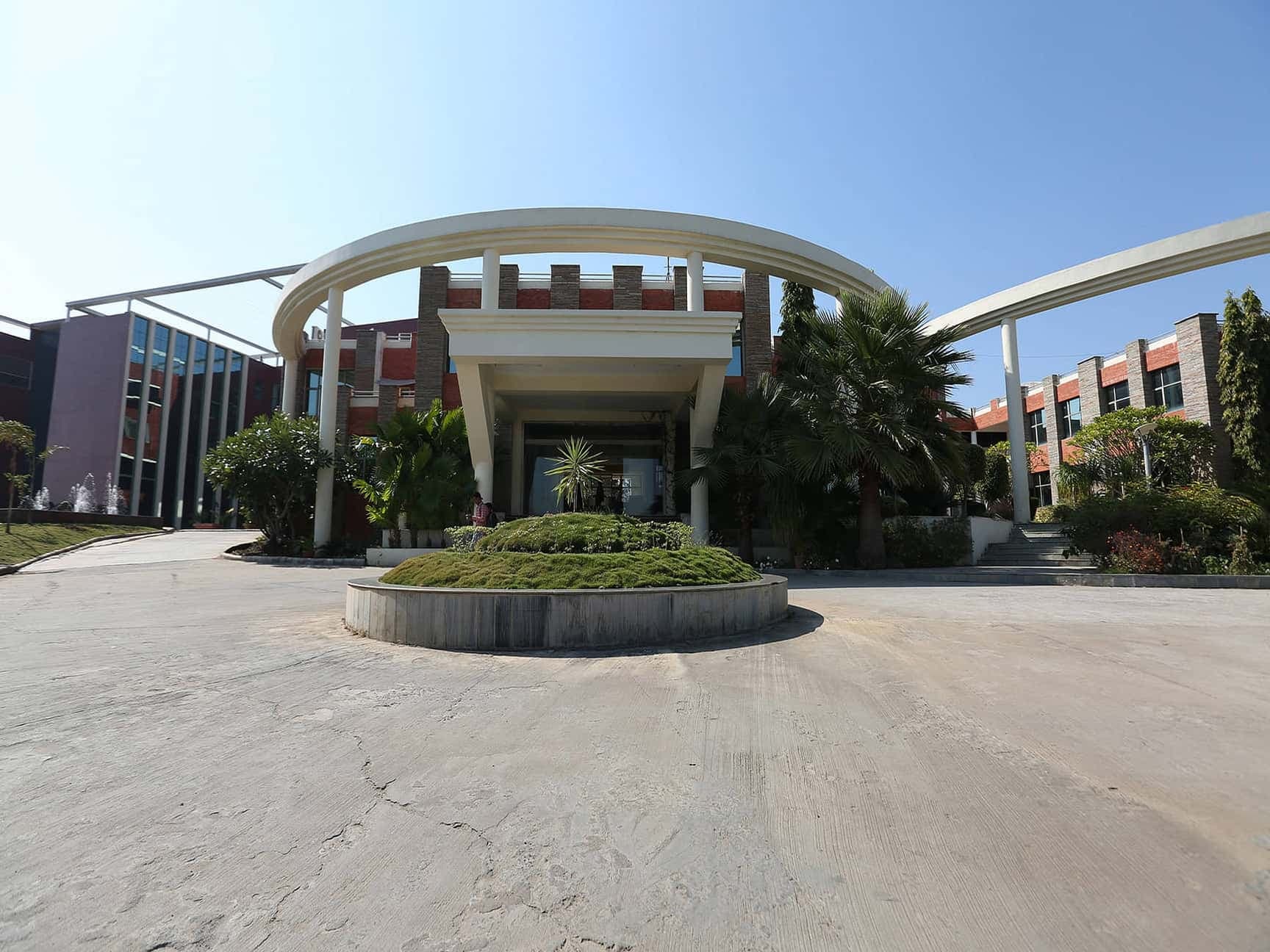 Jagran Lakecity University