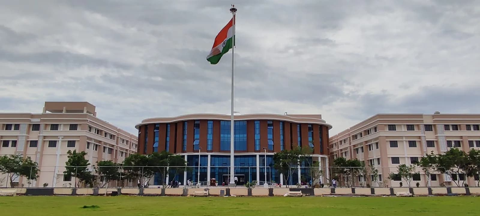 Sastra University Online