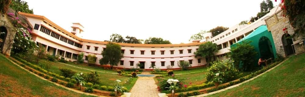 IIOPAR Campus Photo 3